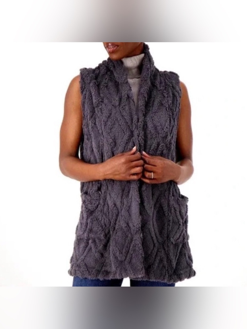 Koolaburra by Ugg Embossed Sherpa Vest 
Size Medium
